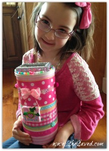 DIY Valentine Box Craft: Upcycled Oatmeal Container