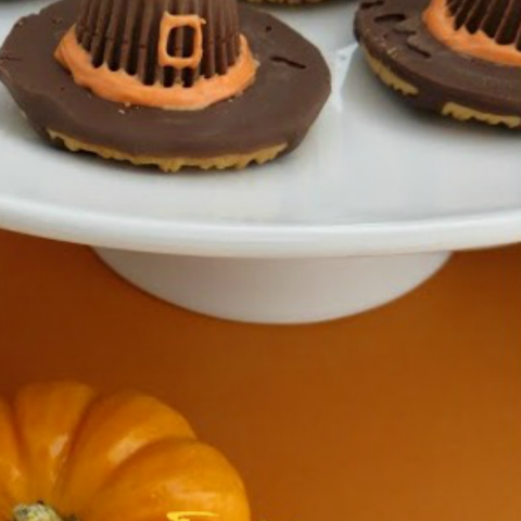How to make Pilgrim Hat Cookies with Reese's Peanut Butter Cups