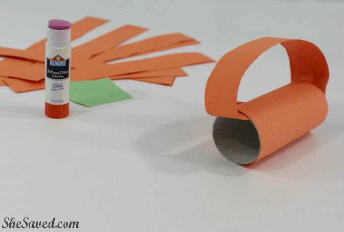 Perfect for little hands, this paper pumpkin craft project is easy and fun to make!