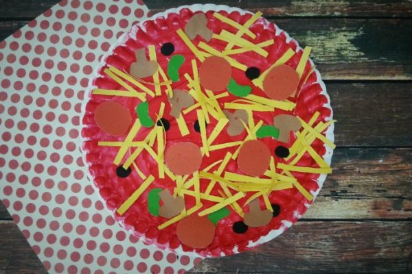 Paper Plate Pizza Craft Idea
