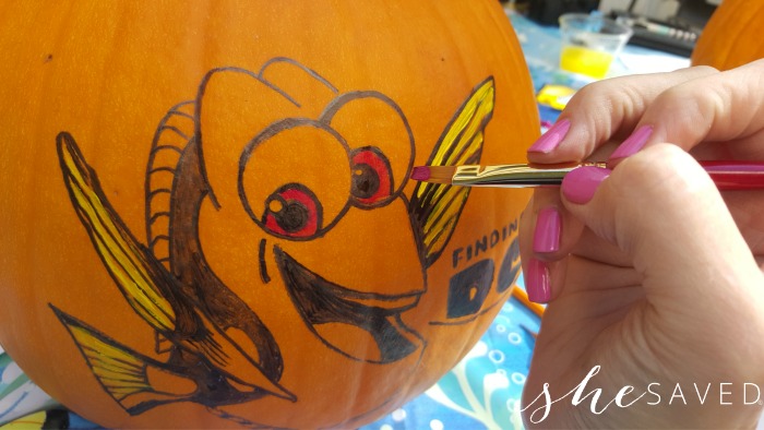dory-pumpkin-carving-3