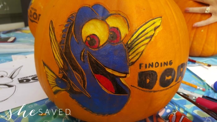 dory-pumpkin-carving-6