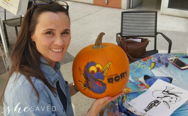 finding-dory-pumpkin-carving
