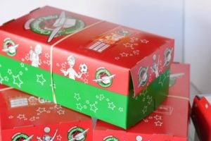 Operation Christmas Child: How to Pack a Shoebox #ipackedashoebox