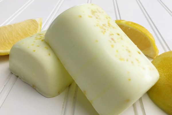 Easy DIY Homemade Lemon Hand Soap Recipe