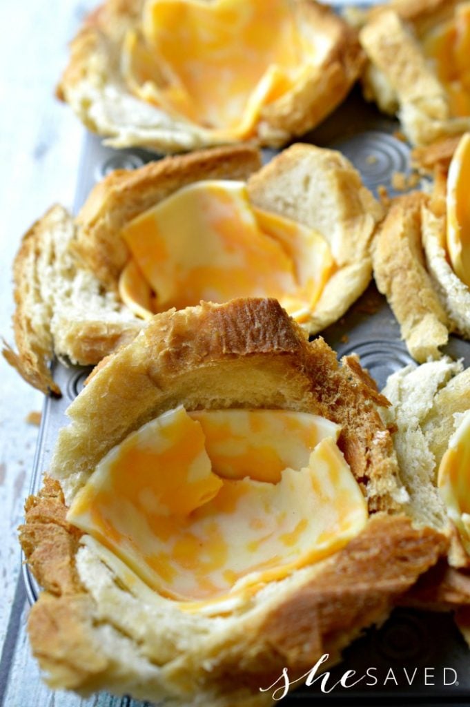Cheese Filled Bread Cups