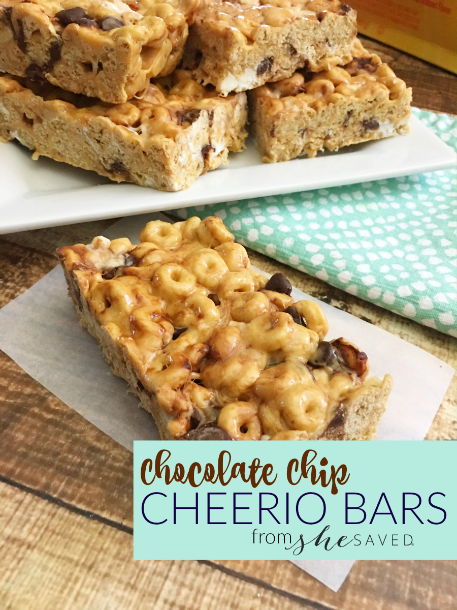This EASY Chocolate Chip Cheerio Bars Recipe is one of my favorites, such a quick and delicious dessert. 