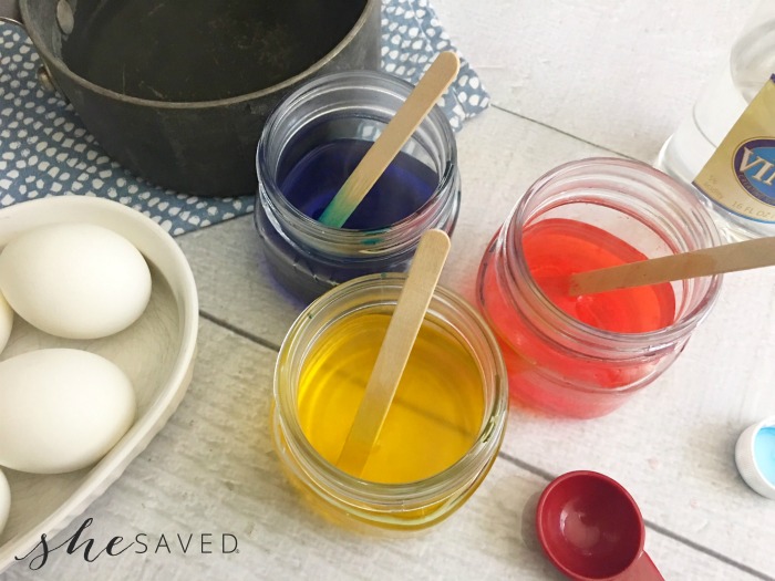 Dyeing Easter Eggs - Making Your Own Easter Egg Dye