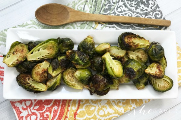 EASY Roasted Brussels Sprouts Recipe