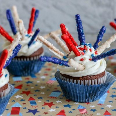 Cute and EASY Fireworks Cupcake Recipe