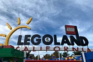 Family Travel Tips: LEGOLAND 2nd Day Free