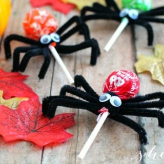 Easy Spider Lollipop Craft