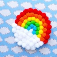 DIY Pompom Rainbow Craft