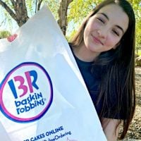 Baskin Robbins Offers DIY Sundae Kits + Giveaway!