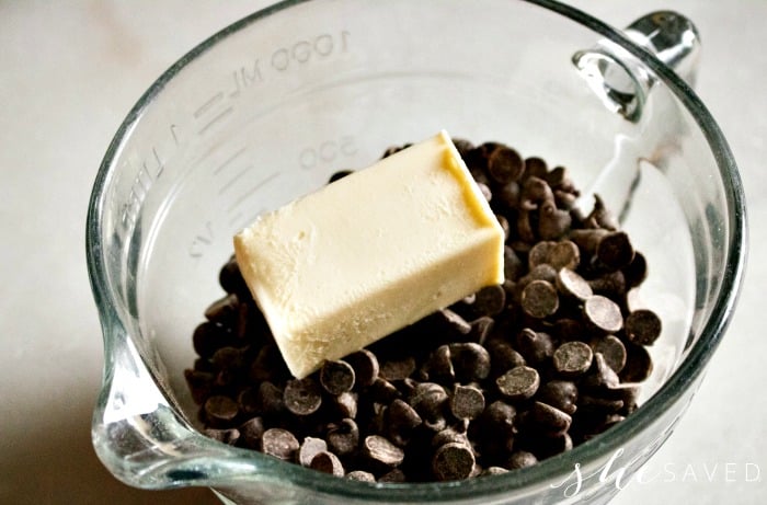 microwave fudge recipe made with a few ingredients