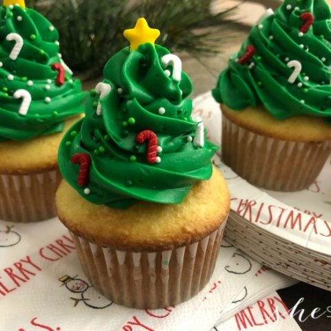 How to make Christmas Tree Cupcakes