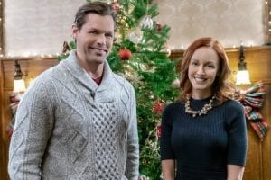 Hallmark Movies & Mysteries Movie Premiere of “Swept Up by Christmas”