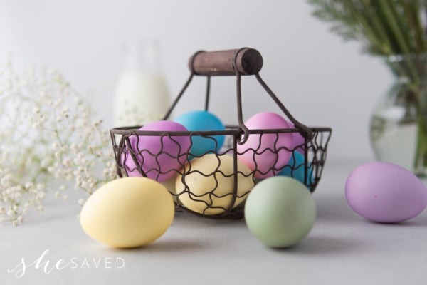 How to Dye Easter Eggs with Food Coloring and Vinegar