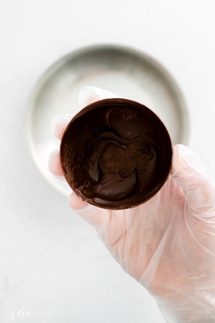 Making Chocolate Bombs Stick